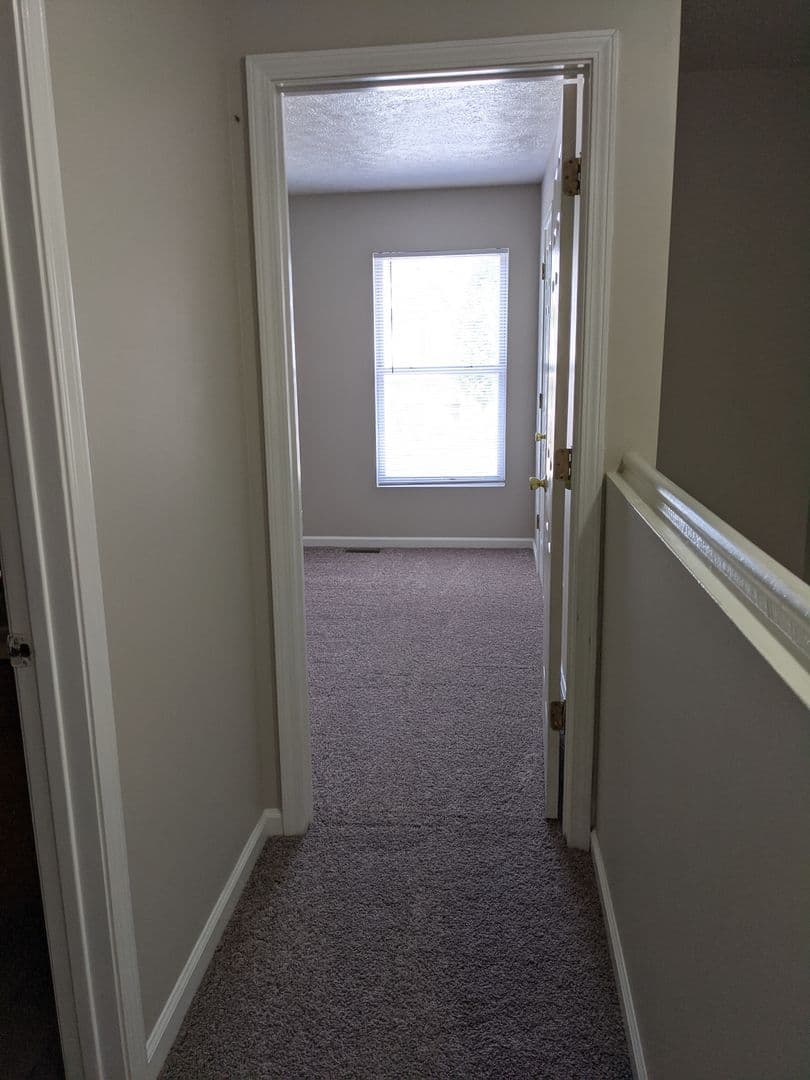 Bloomington Apartment: 1622 S. Curry Pike