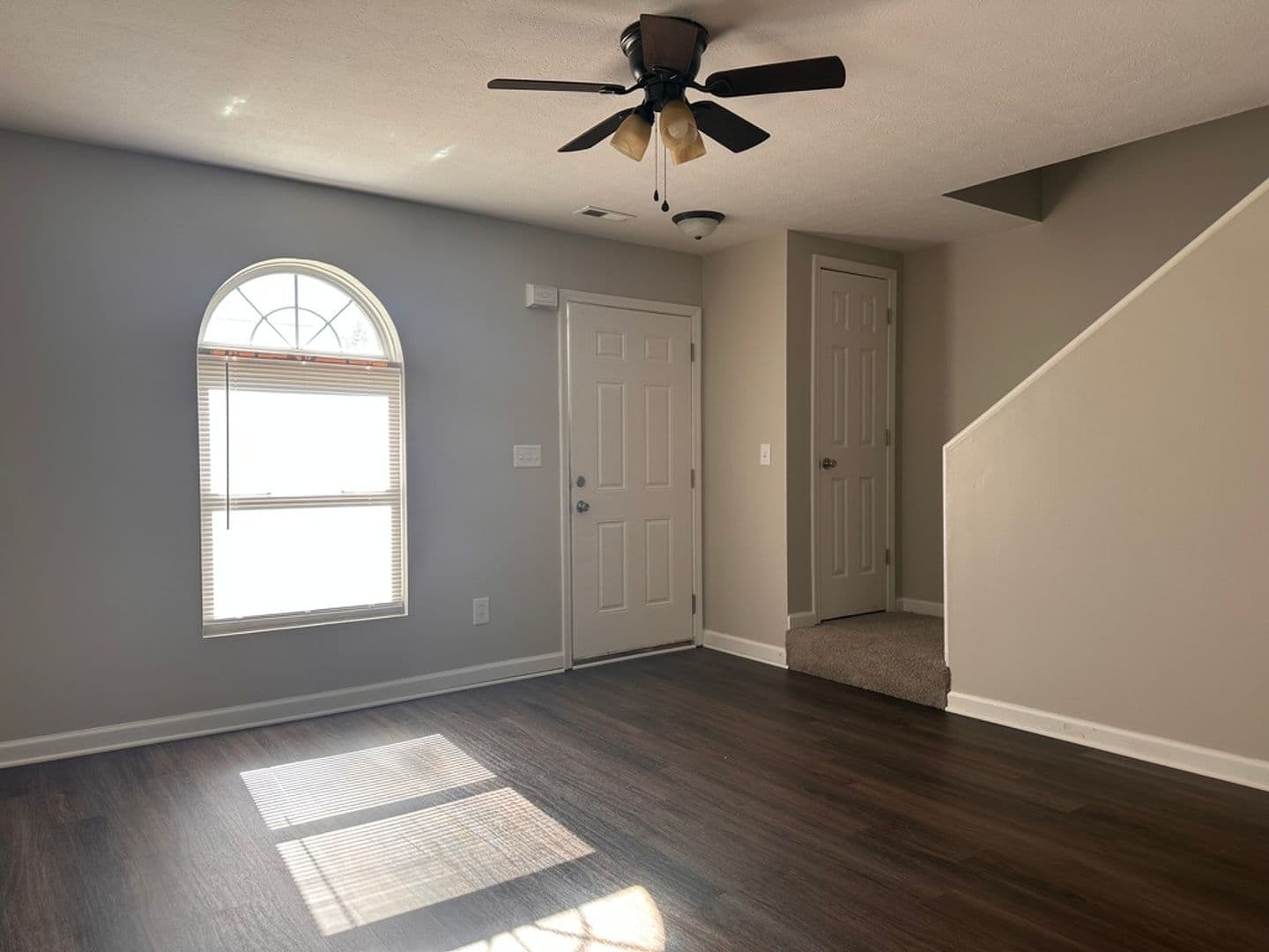 Bloomington Apartment: 1622 S. Curry Pike
