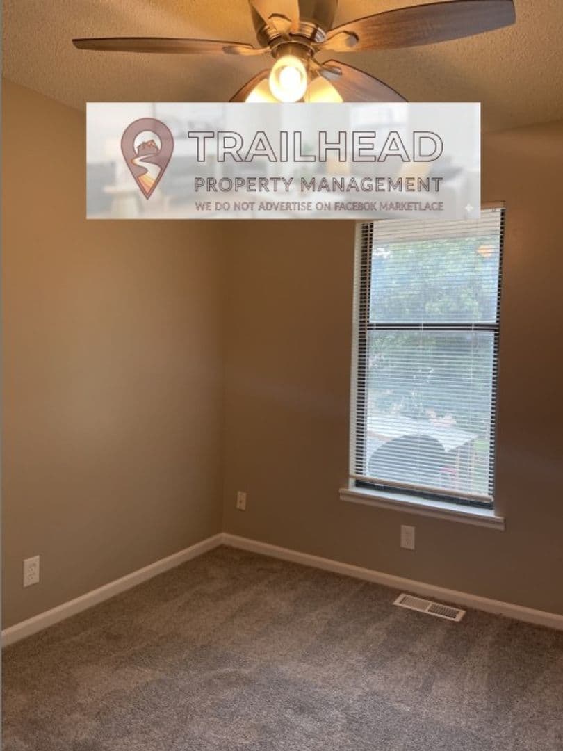 Ferrelview Townhome: 219 N Garrison Ave