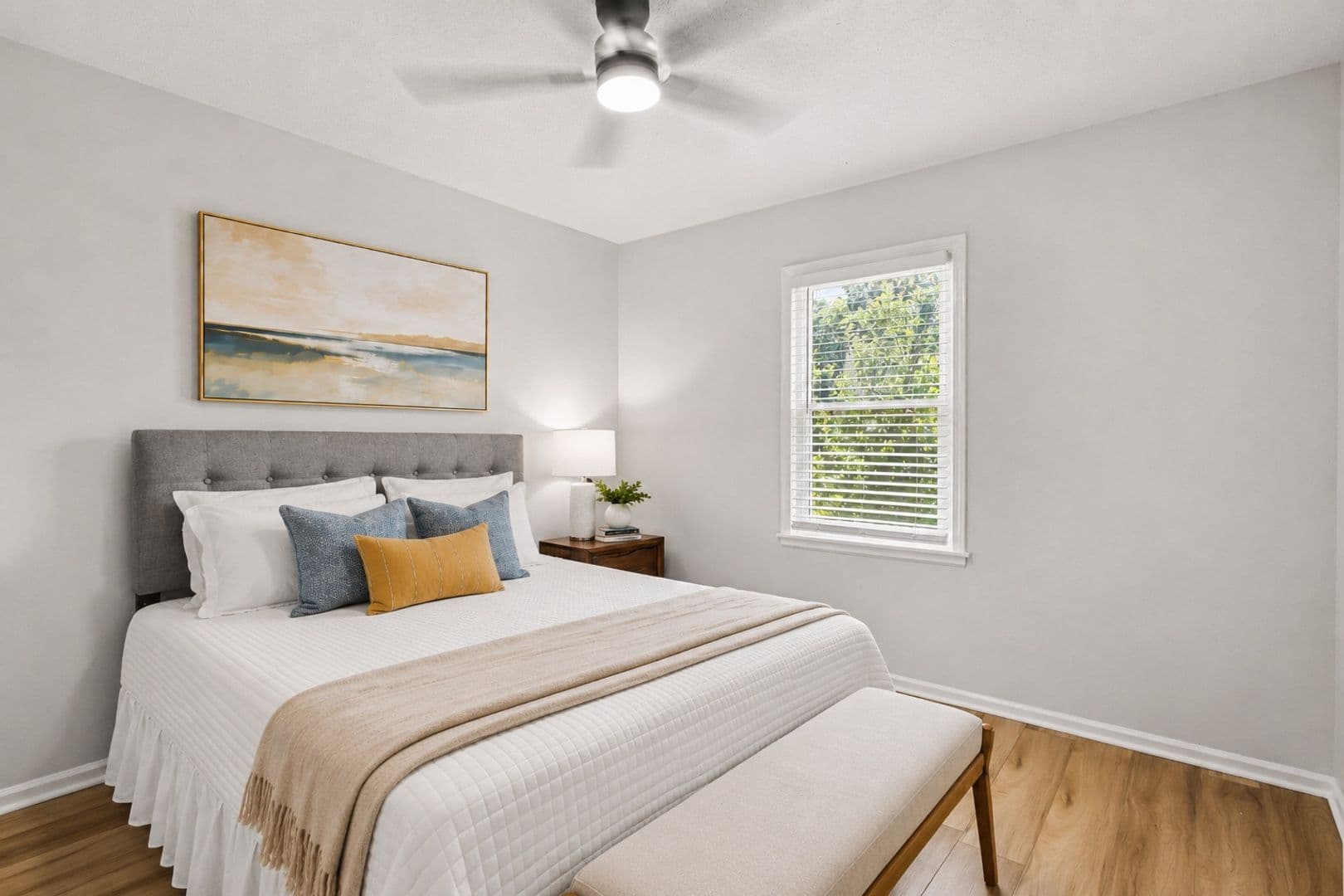 Overland Park Apartment: 8441 Robinson Street