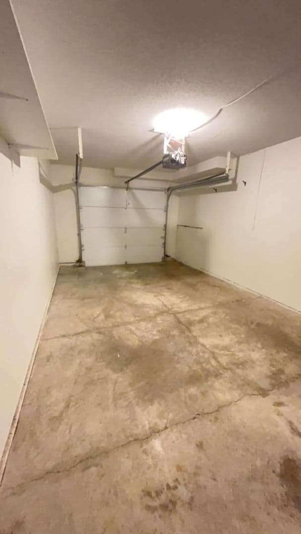 Kansas City Townhome: 8716 N Chatham Ave