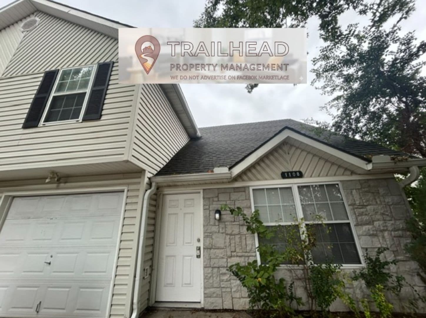 Grain Valley Townhome: 1108 SW Ephraim Dr