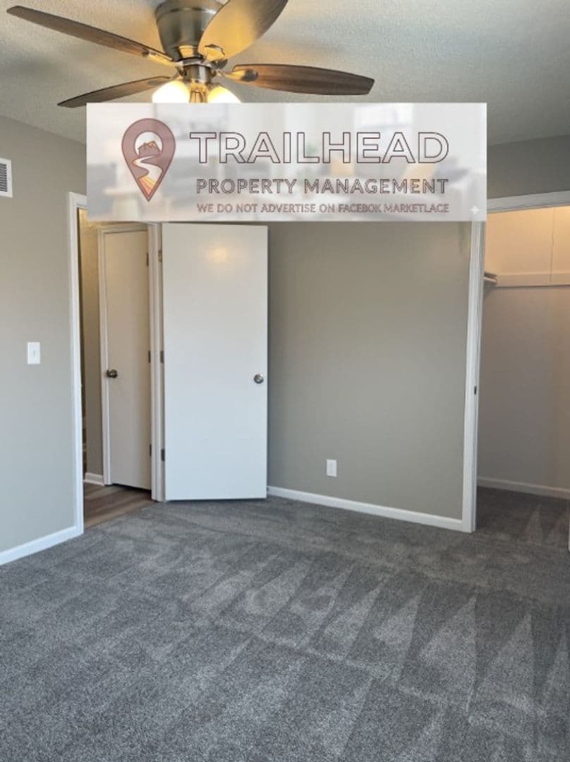 Ferrelview Townhome: 219 N Garrison Ave