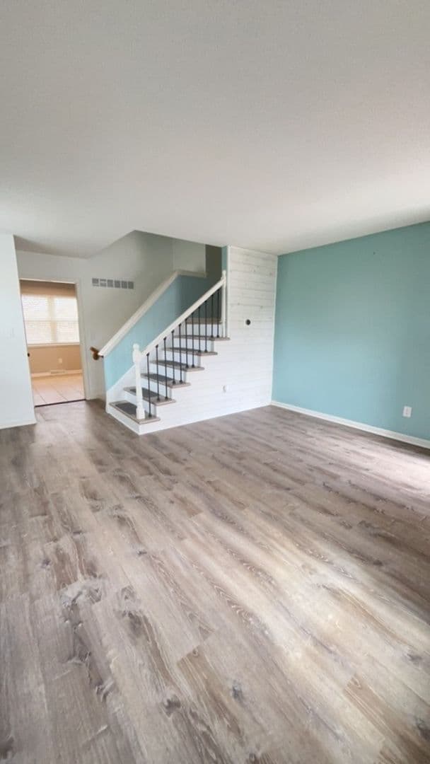 Kansas City Townhome: 8716 N Chatham Ave