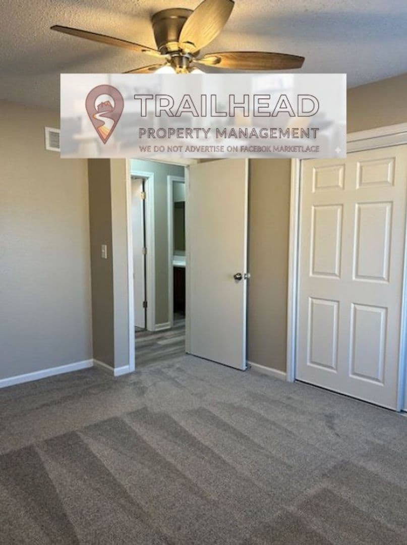 Ferrelview Townhome: 219 N Garrison Ave