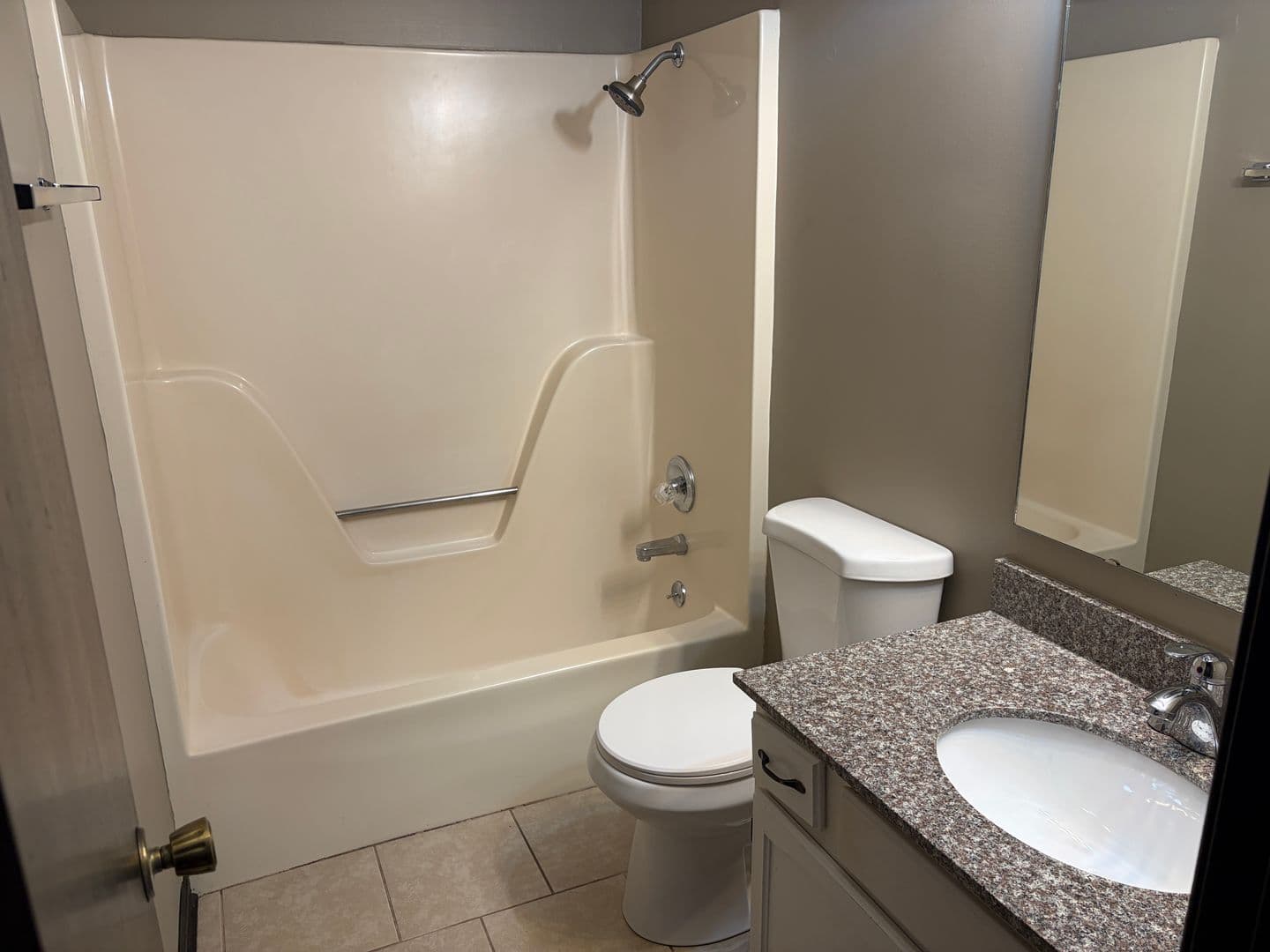 Kansas City House: 5532 NW Homer White Road
