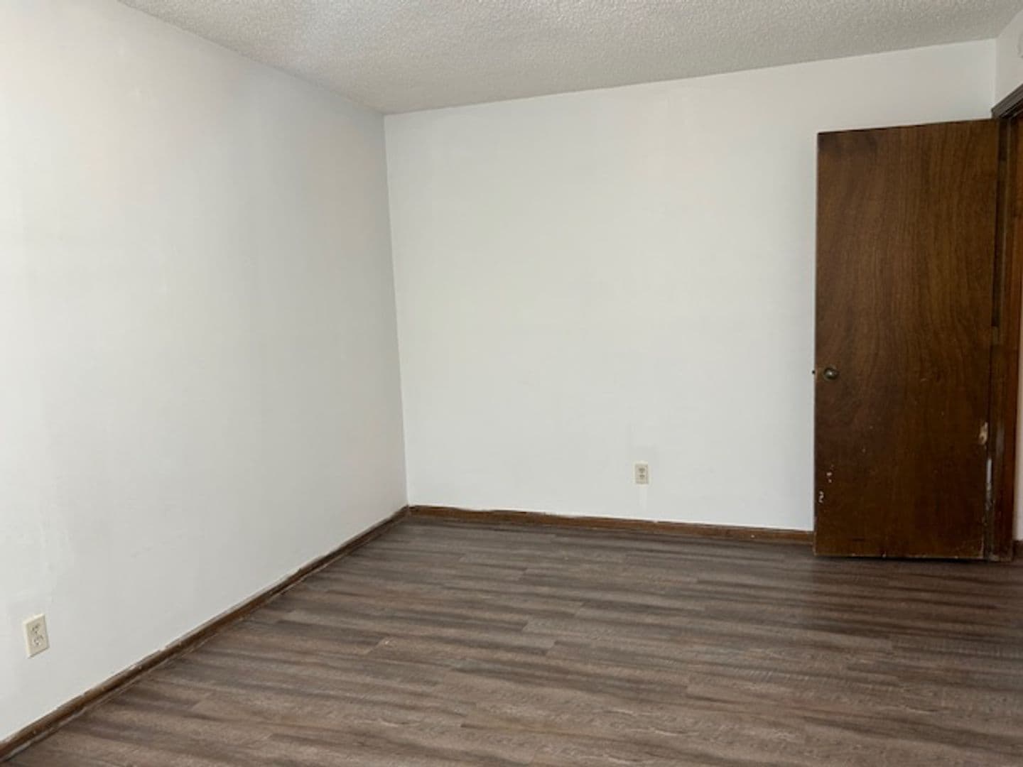 Raytown Townhome: 8307 Woodson Drive