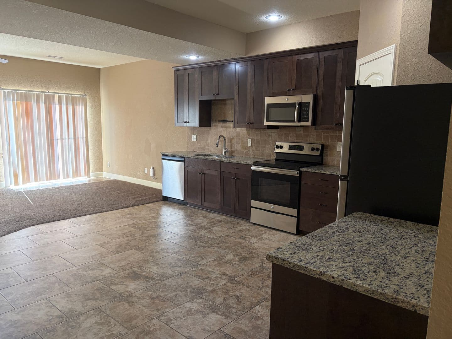 Kansas City House: 3929 NW 94th St