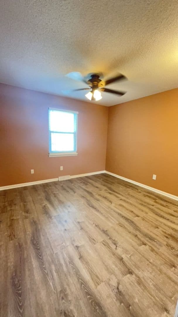 Kansas City Townhome: 8716 N Chatham Ave