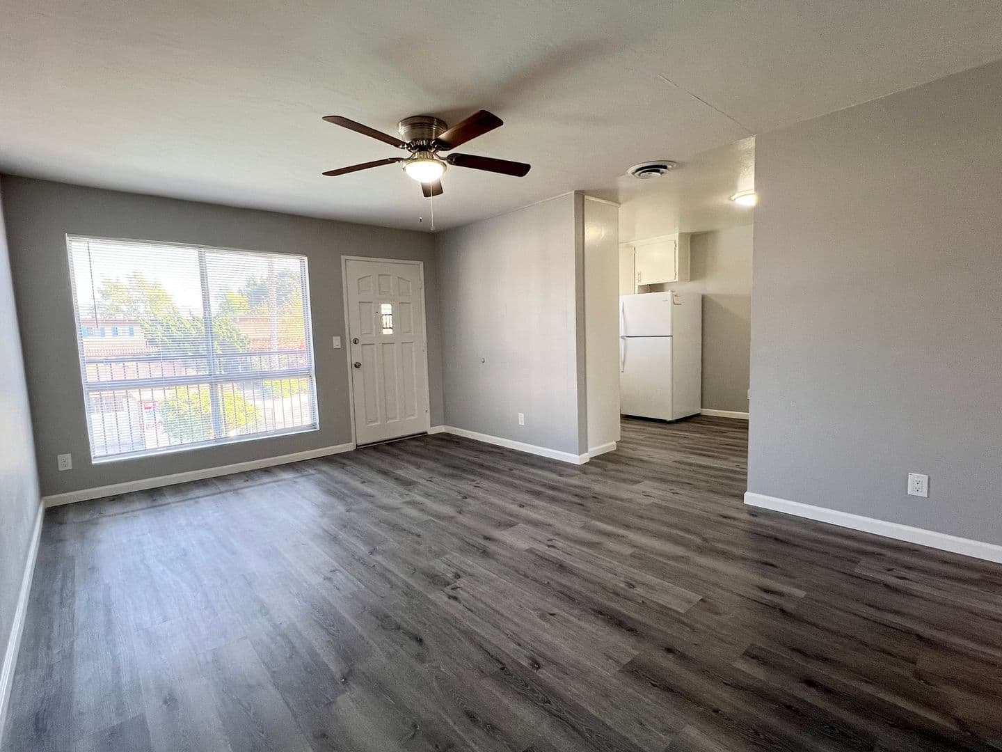 El Cajon Apartment: 798 McClure St.
