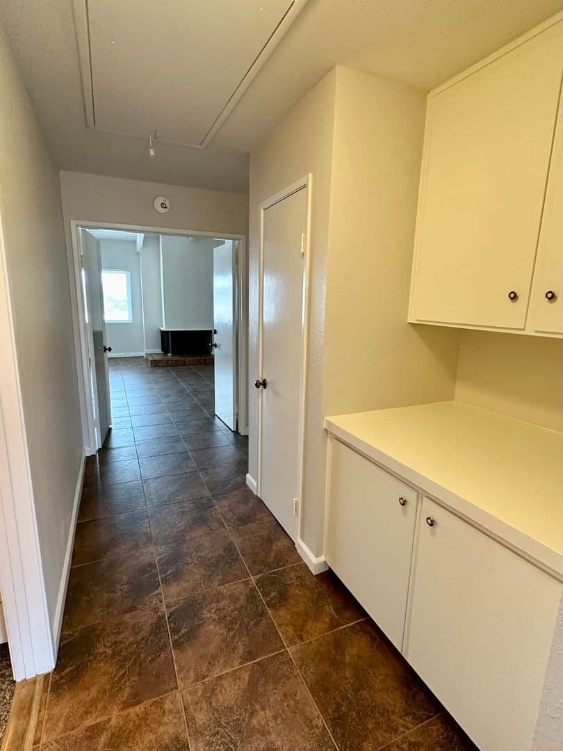 San Diego Townhome: 3266 Loma Riviera
