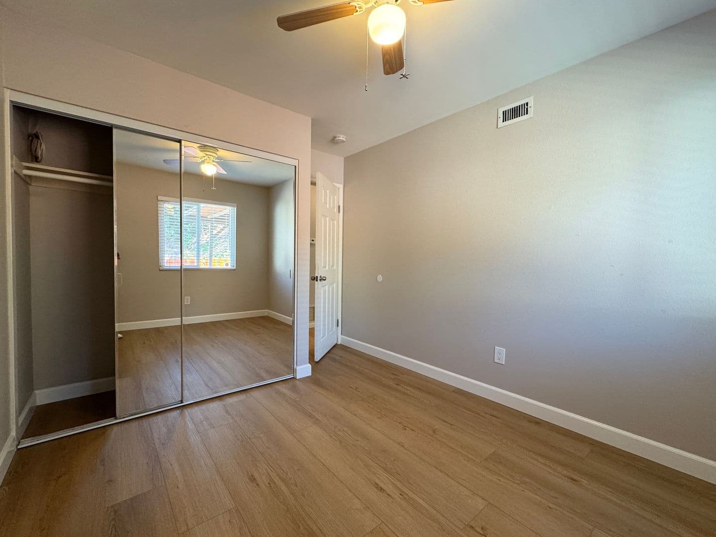 San Diego House: 1088 Carlsbad Street