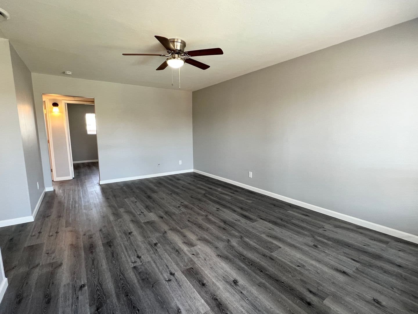 El Cajon Apartment: 798 McClure St.