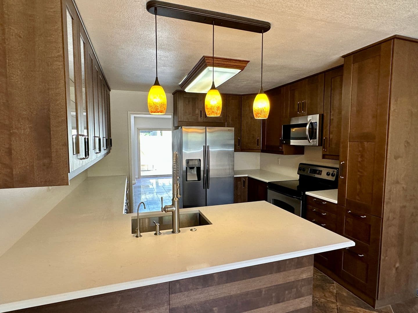 San Diego Townhome: 3266 Loma Riviera