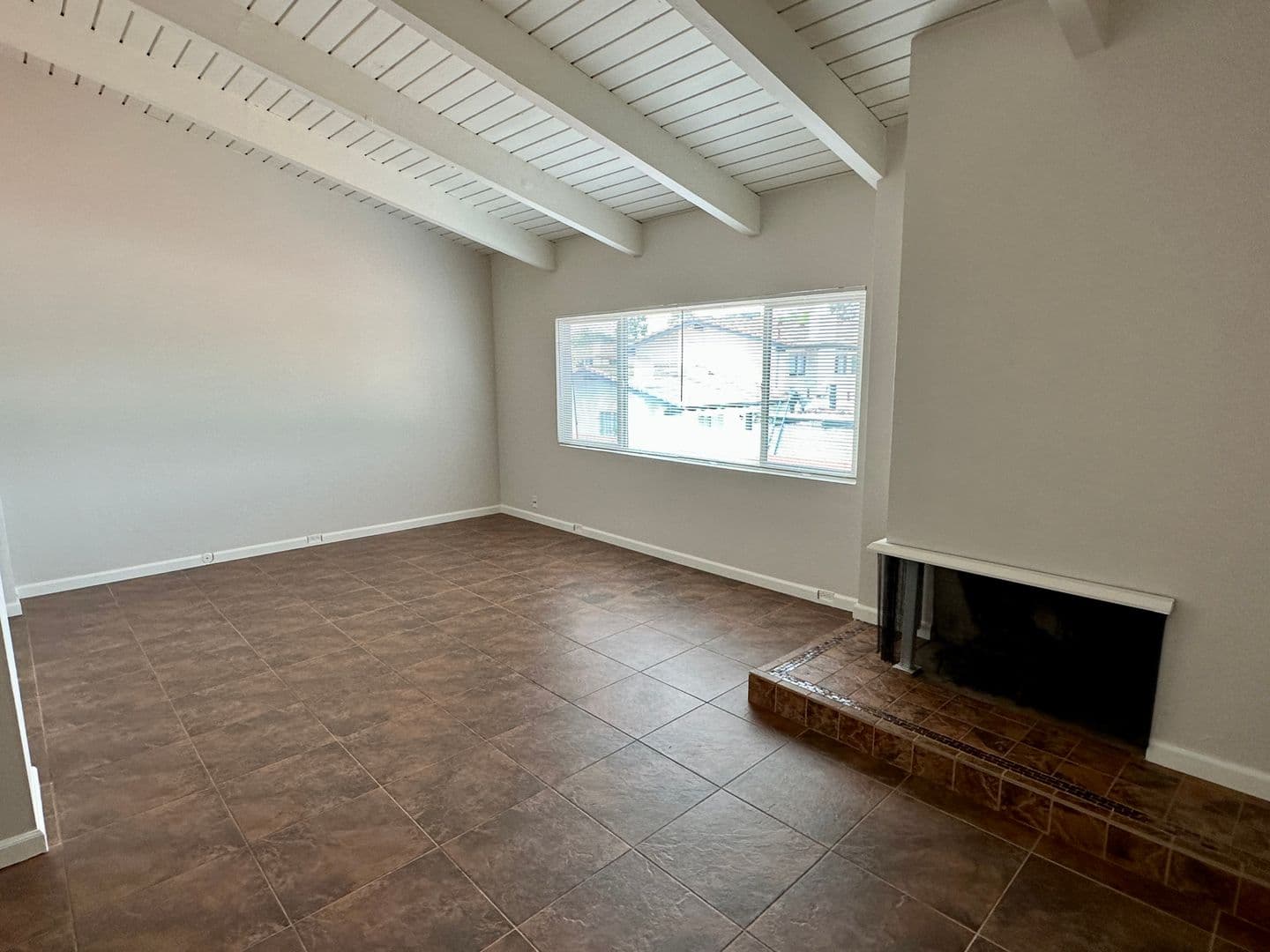 San Diego Townhome: 3266 Loma Riviera