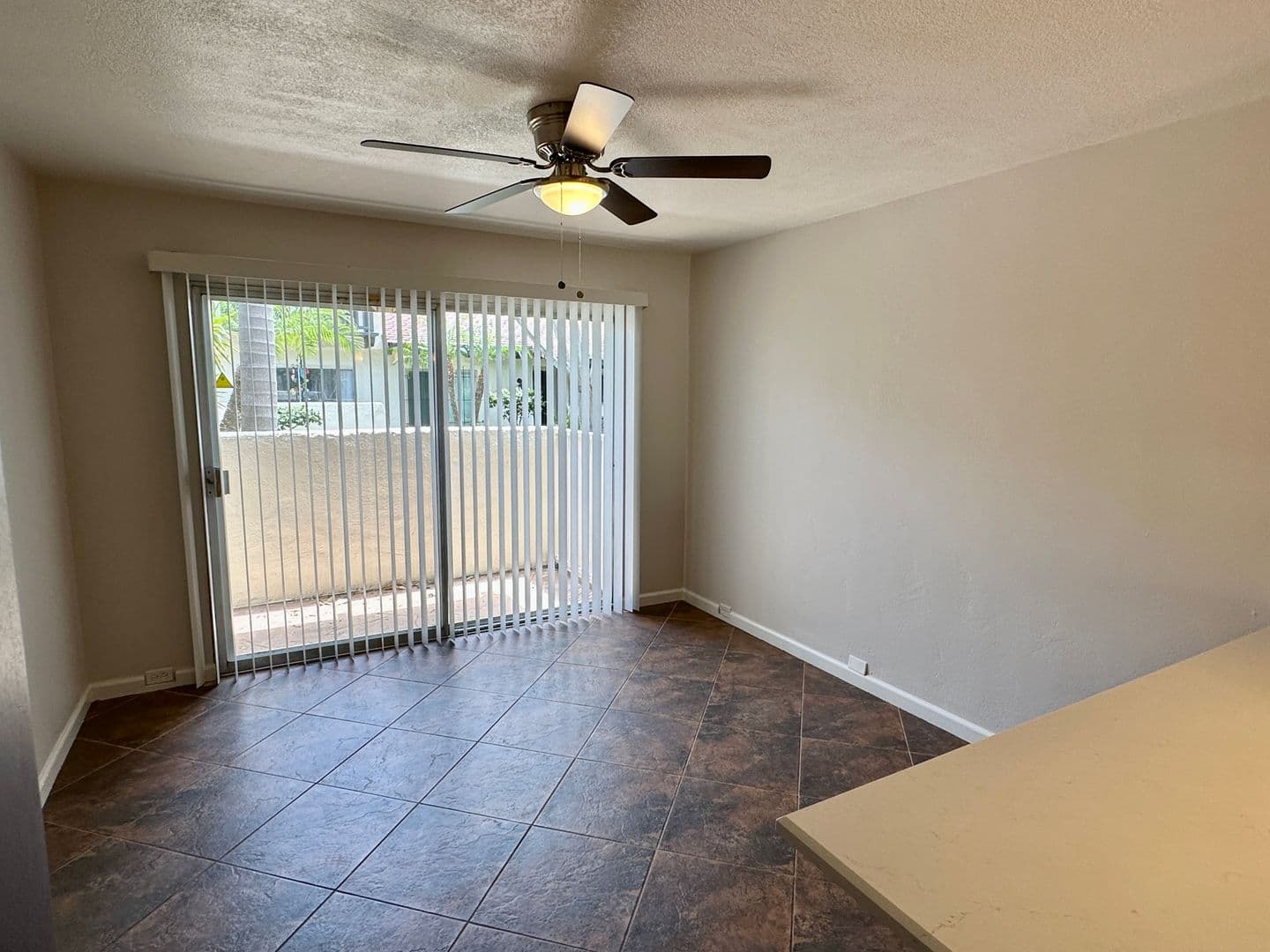San Diego Townhome: 3266 Loma Riviera