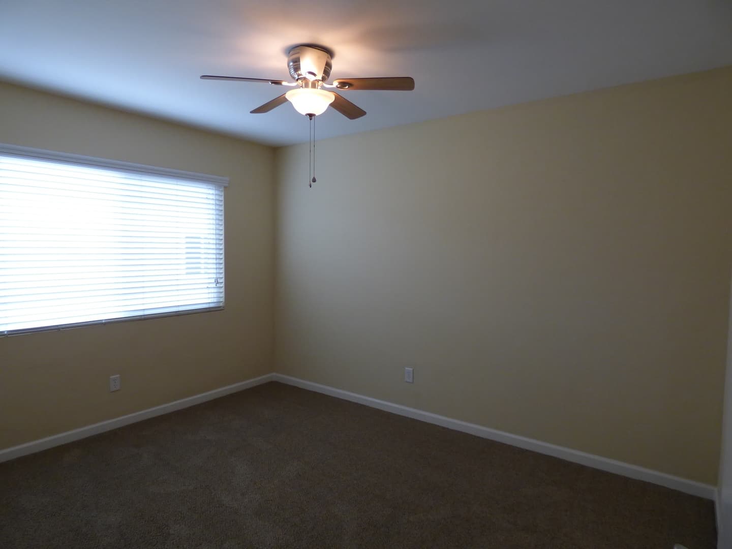 San Diego Apartment: 4458-64.5 Louisiana St.