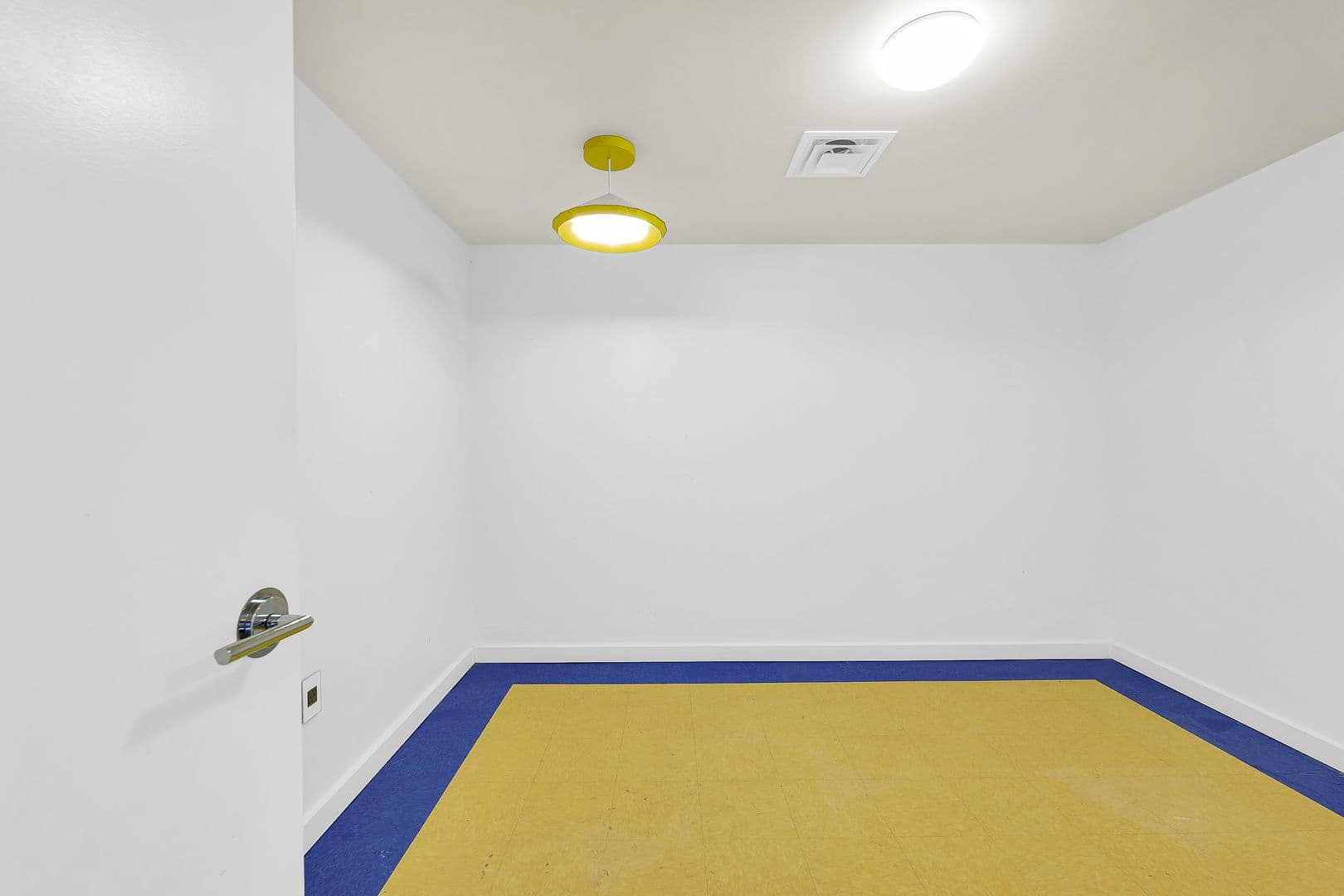 Champaign Condo: 301 N. Neil St.