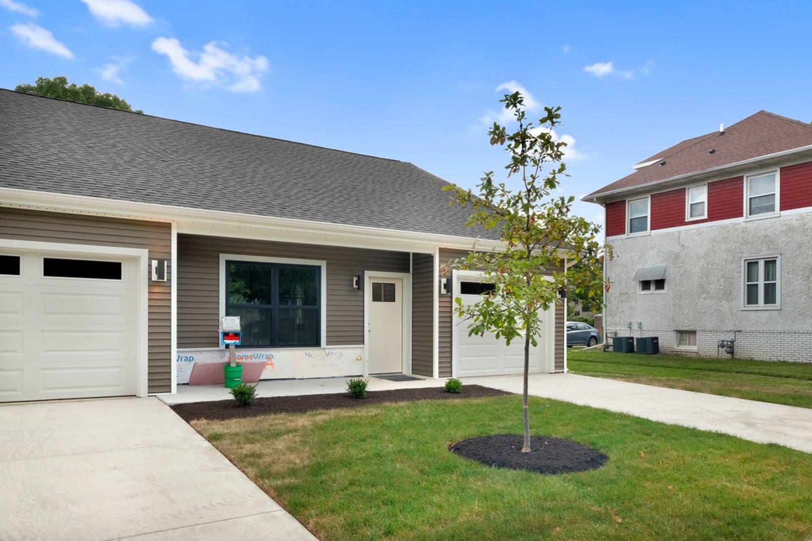 Tuscola Condo: 111 E. Ensey