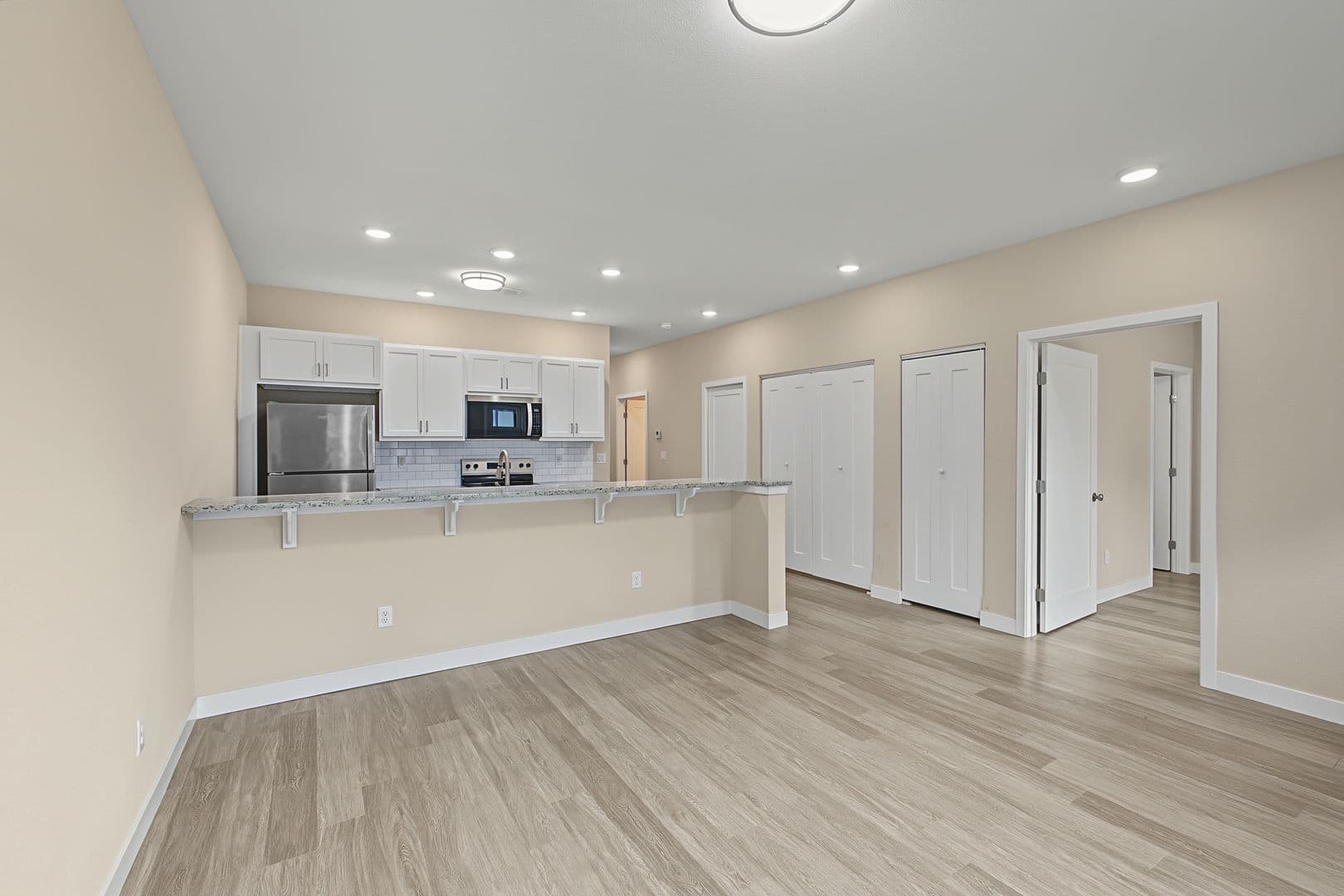 Tuscola Townhome: 104 E. Overton St.