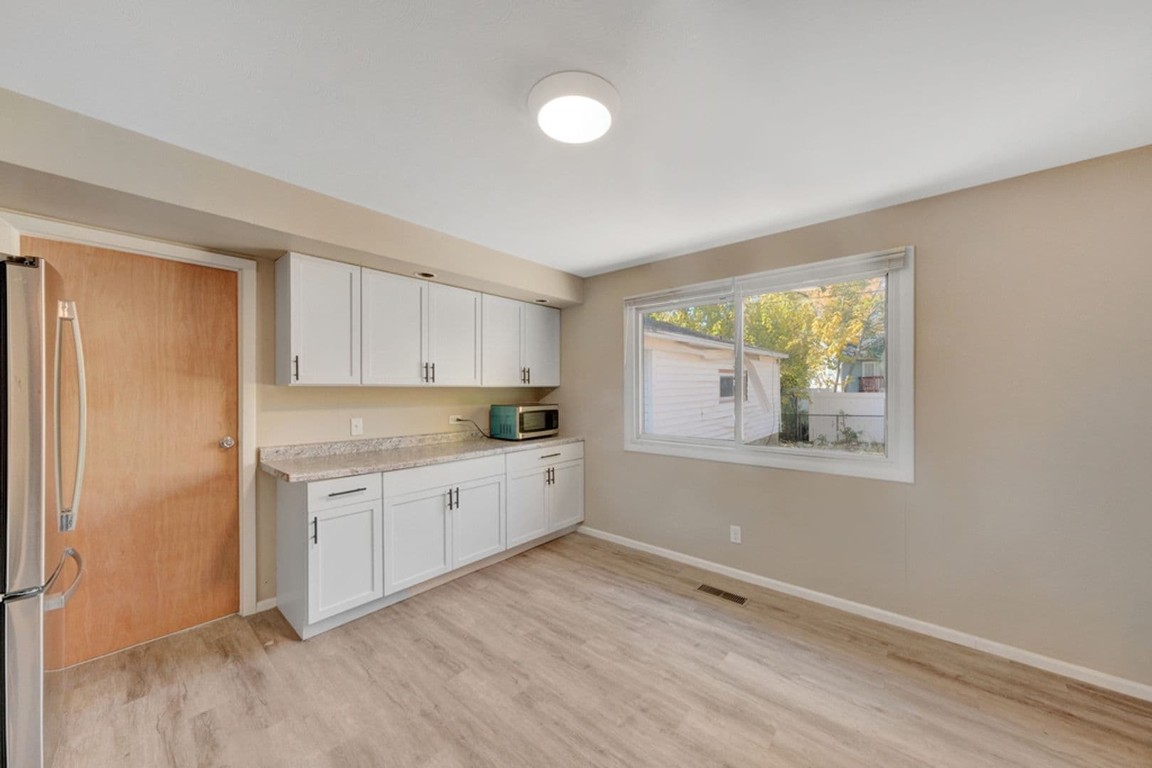Champaign House: 1507 Thornton Dr.