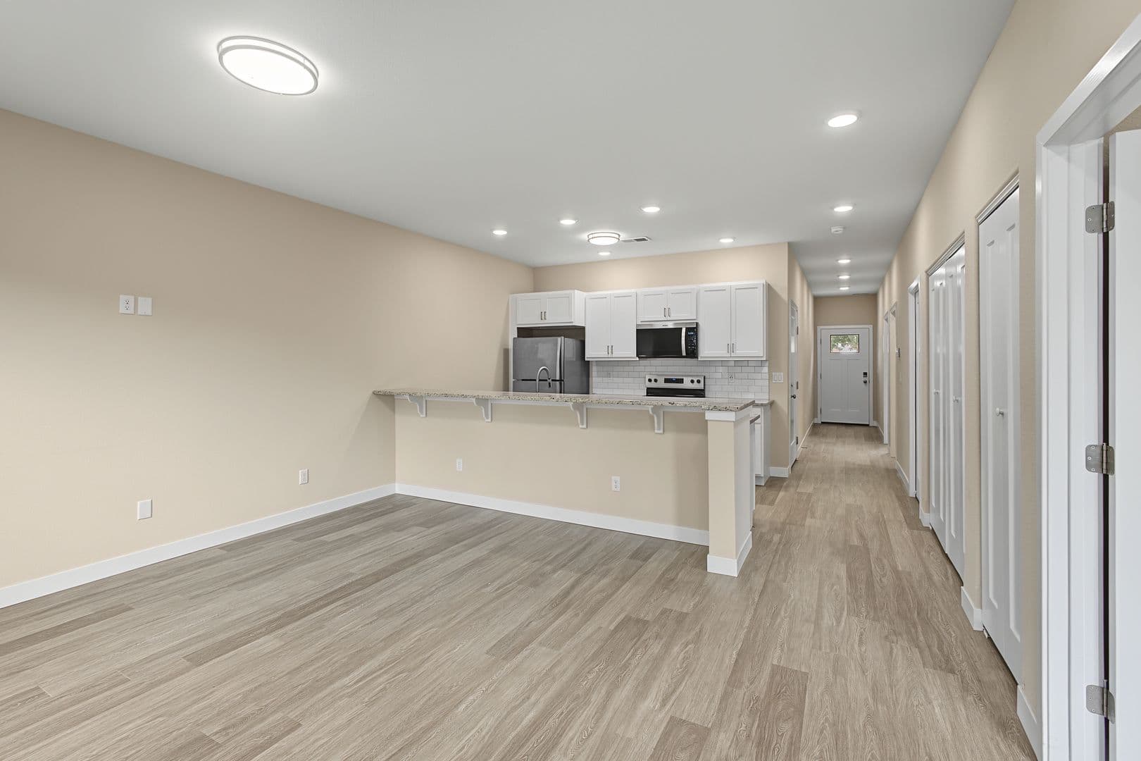 Tuscola Townhome: 104 E. Overton St.
