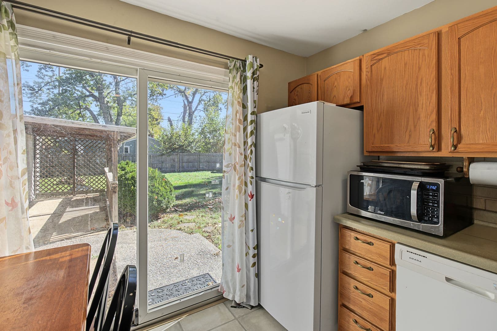 Champaign House: 1704 Ridgeland Dr.