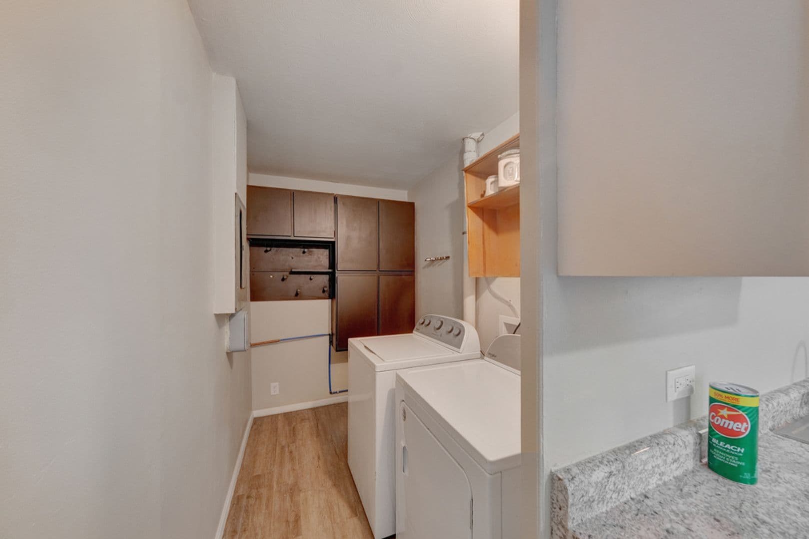 Champaign House: 1507 Thornton Dr.