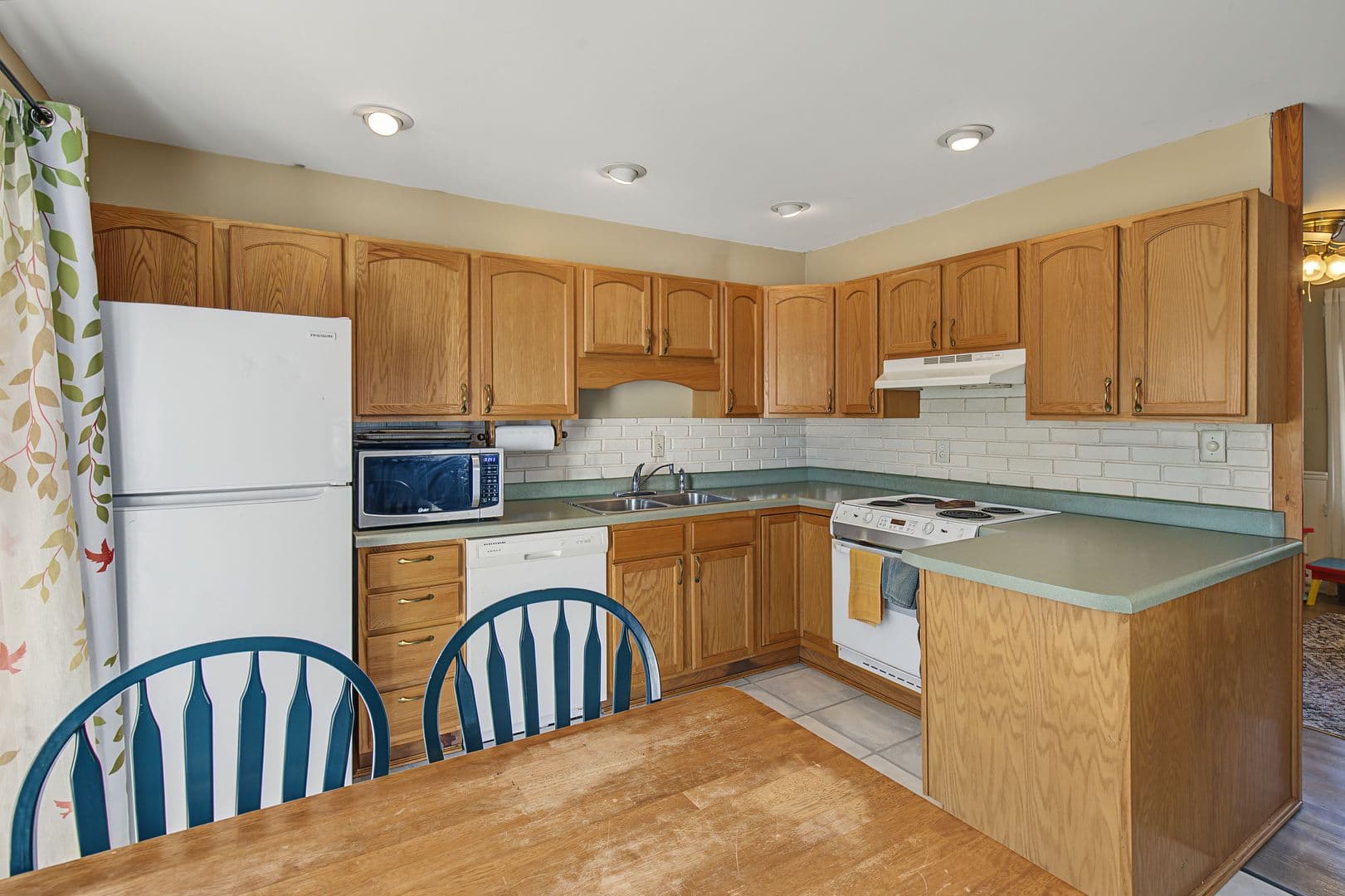 Champaign House: 1704 Ridgeland Dr.