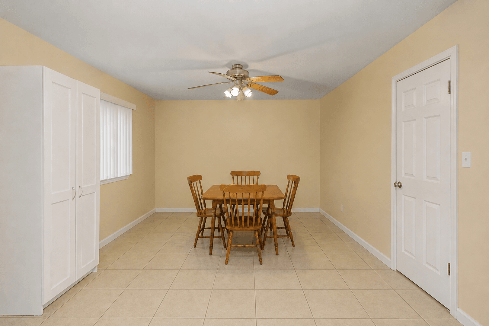 Champaign House: 2509 Sheridan Dr.