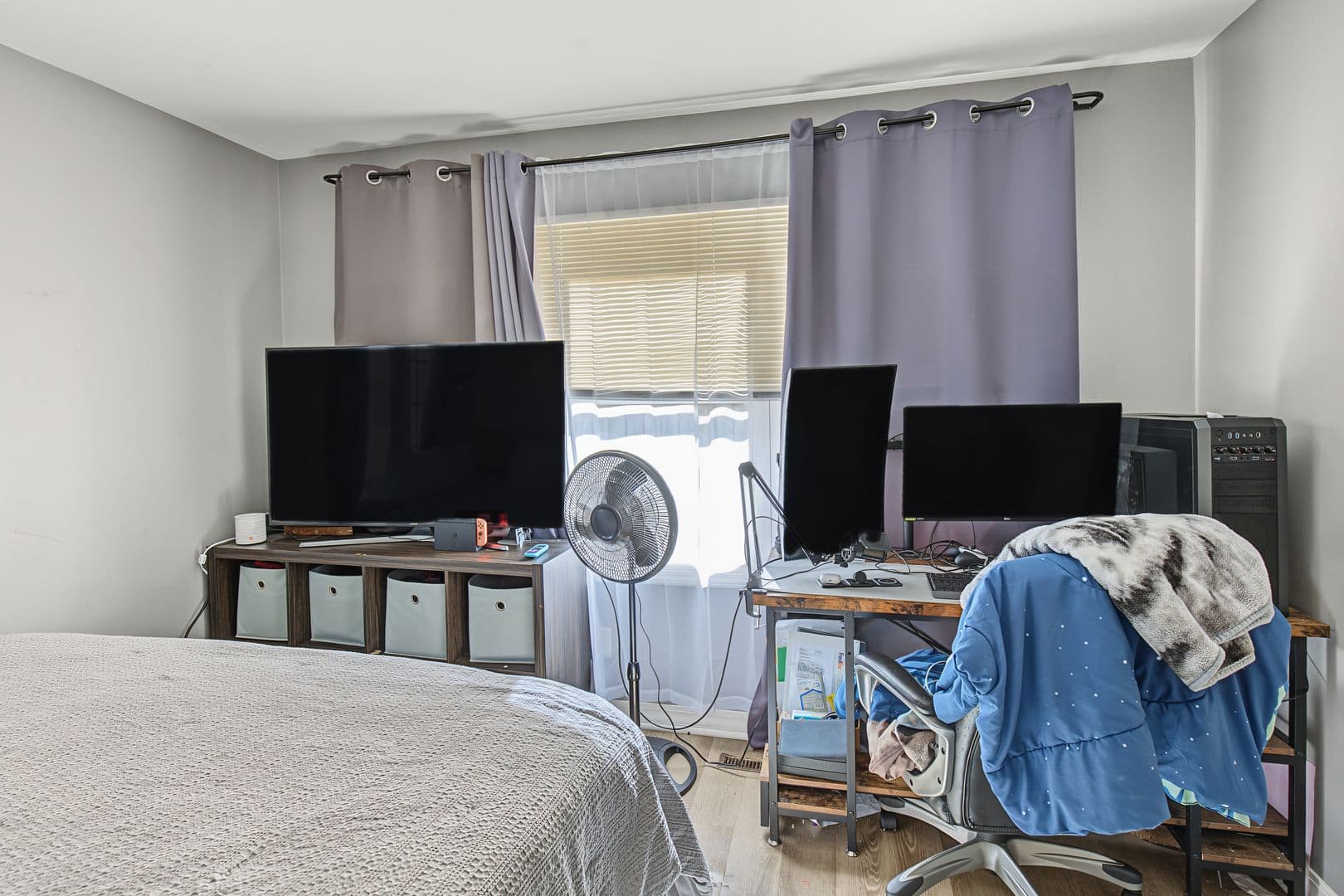 Champaign House: 1704 Ridgeland Dr.