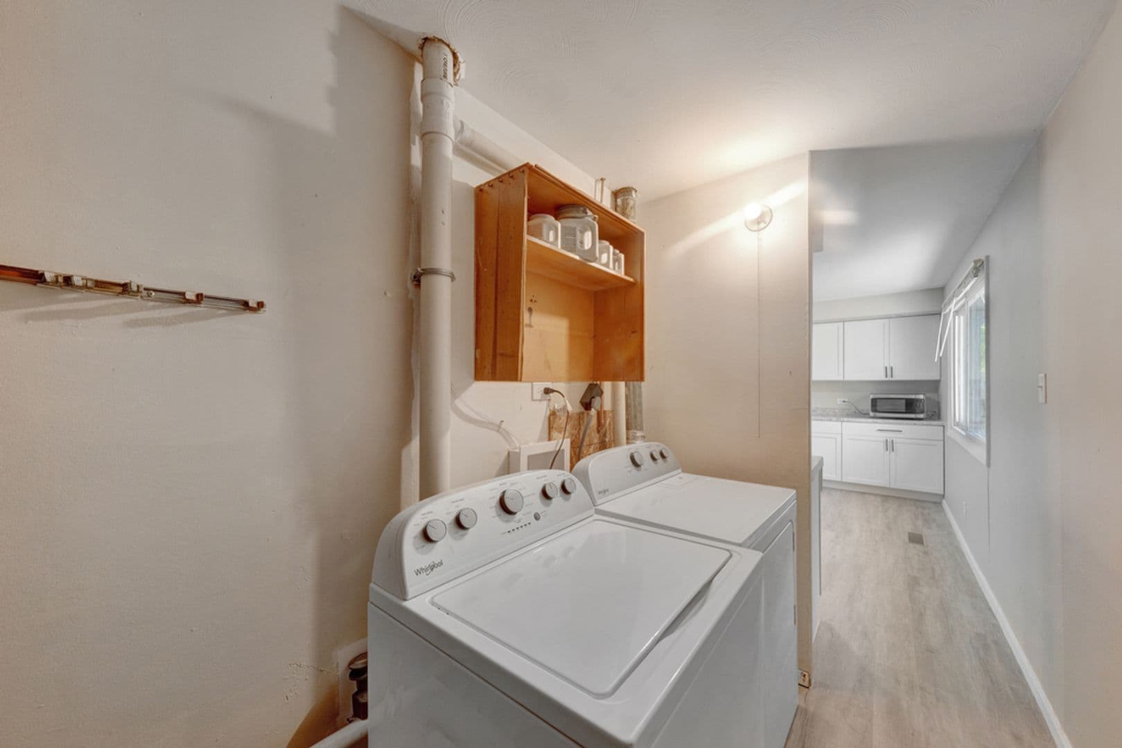 Champaign House: 1507 Thornton Dr.
