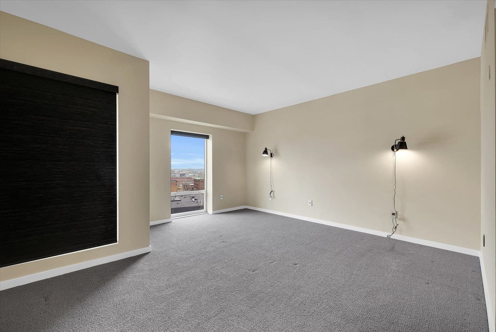 Champaign Condo: 301 N. Neil St.