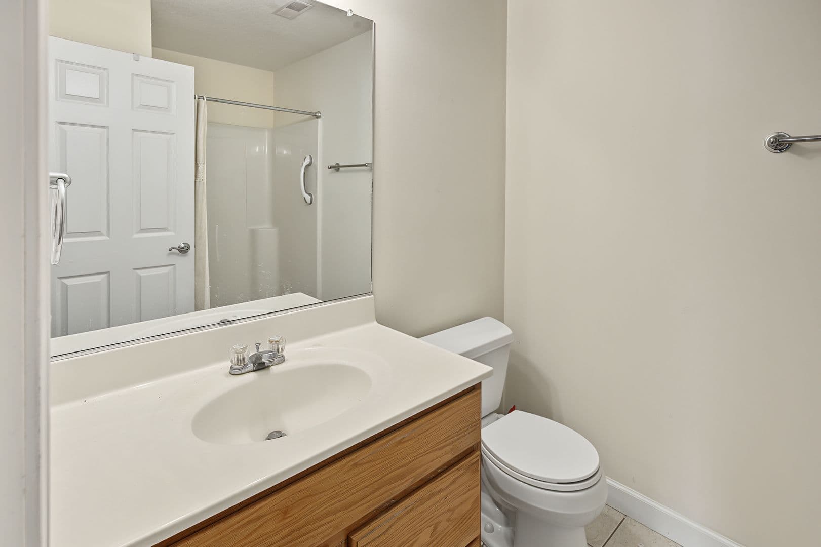 Champaign Condo: 3856 Thornhill Dr.