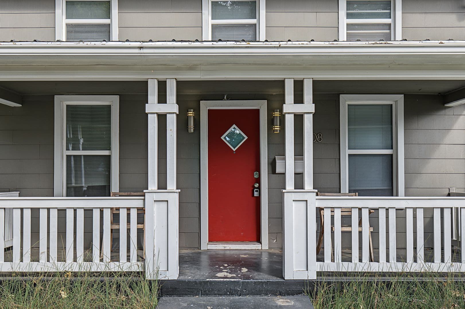 Champaign House: 208 W. Vine St.