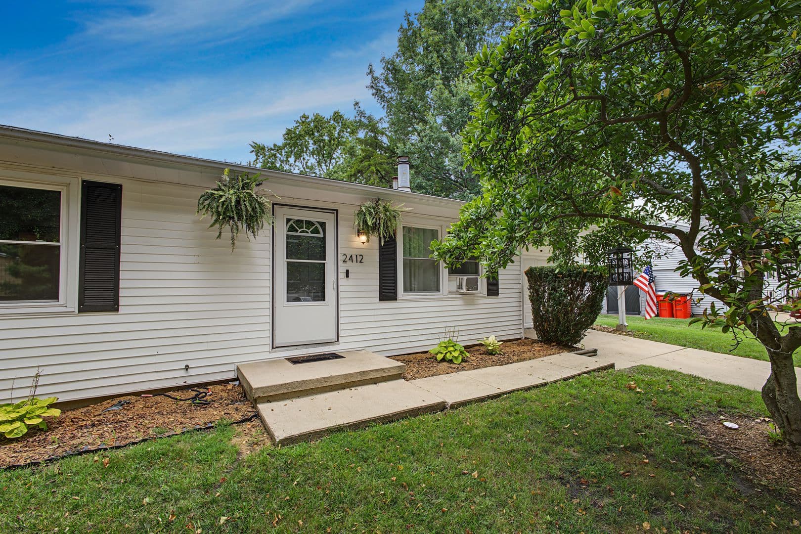 Champaign House: 2412 Southwood Dr.