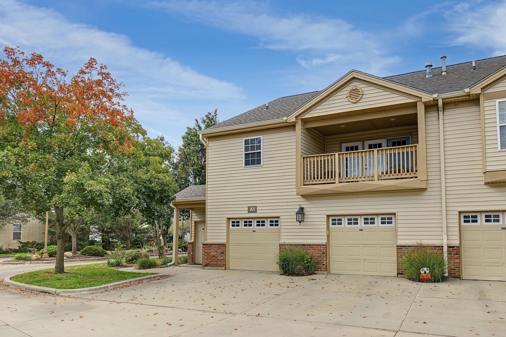 Champaign Condo: 3856 Thornhill Dr.