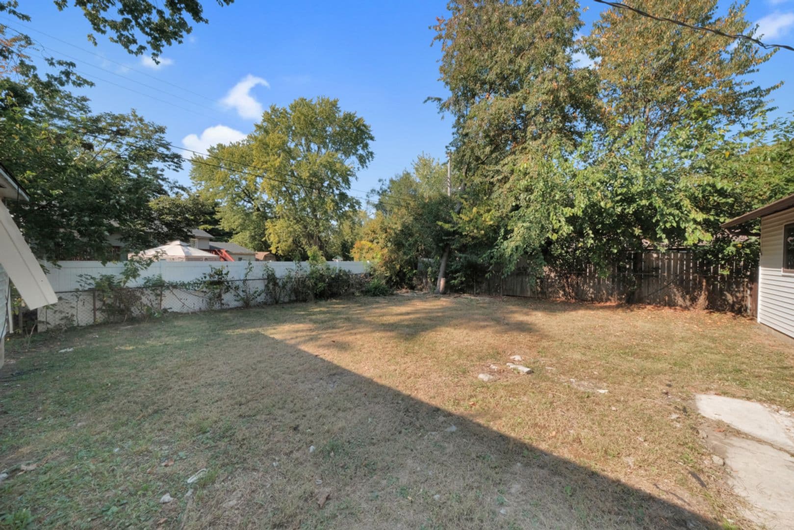 Champaign House: 1507 Thornton Dr.