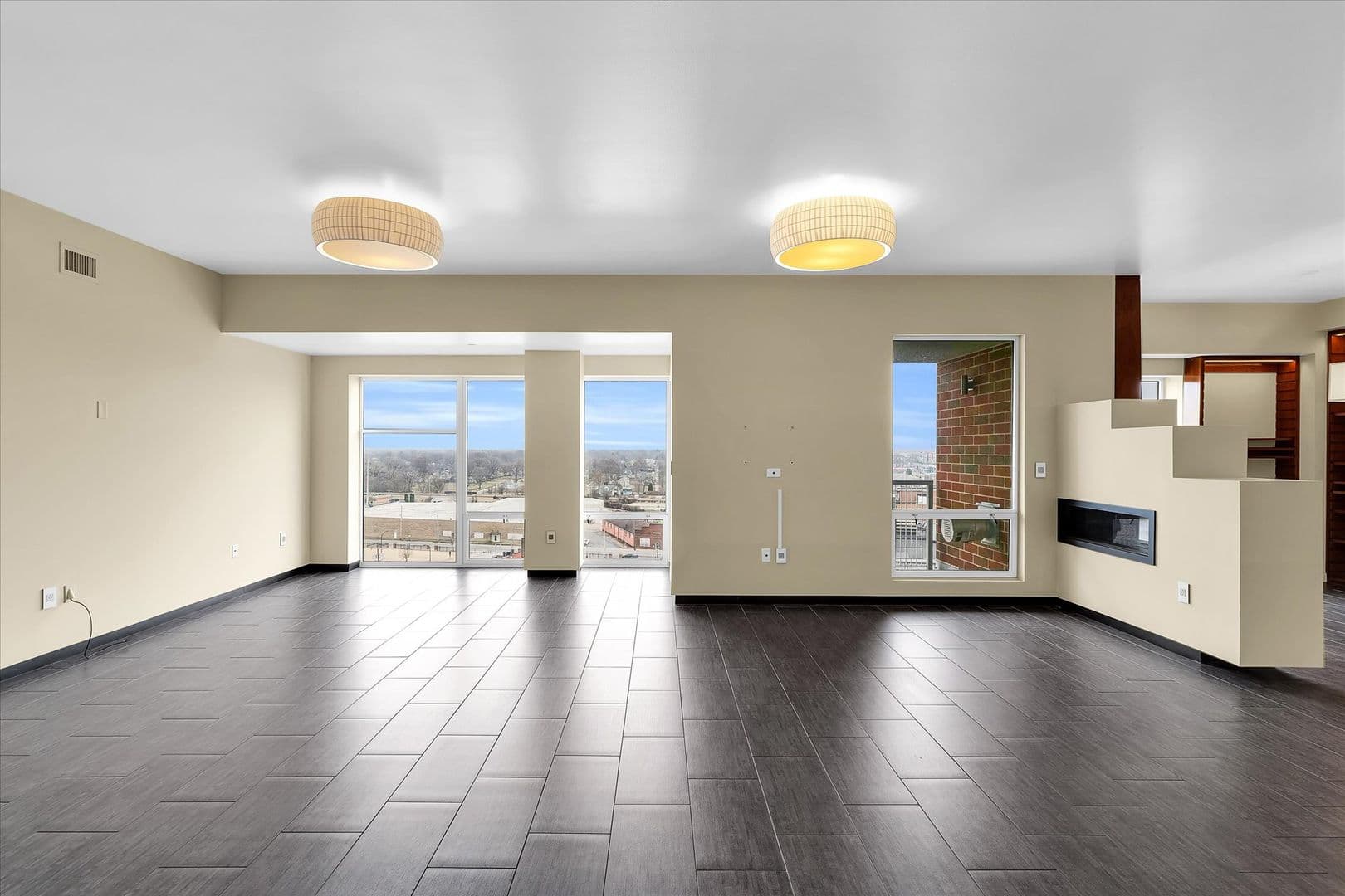 Champaign Condo: 301 N. Neil St.