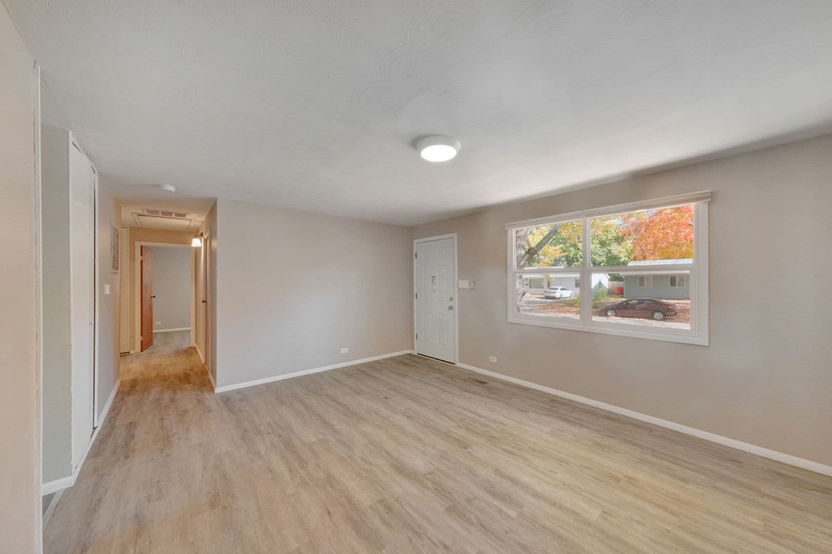 Champaign House: 1507 Thornton Dr.