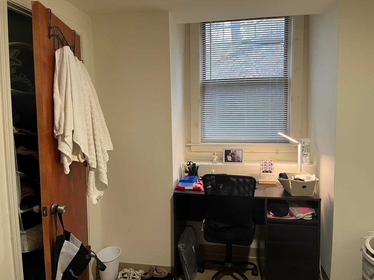 Ithaca Apartment: 934 Stewart Ave