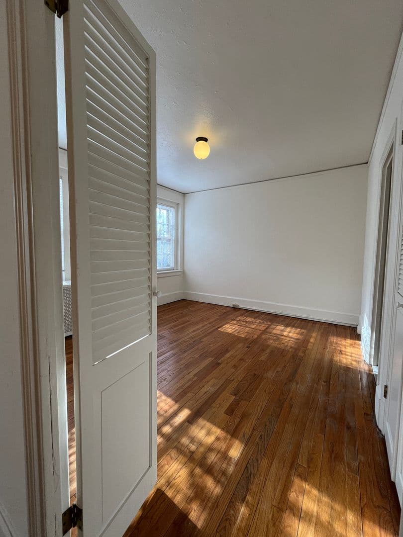 Ithaca Apartment: 100 W Buffalo St