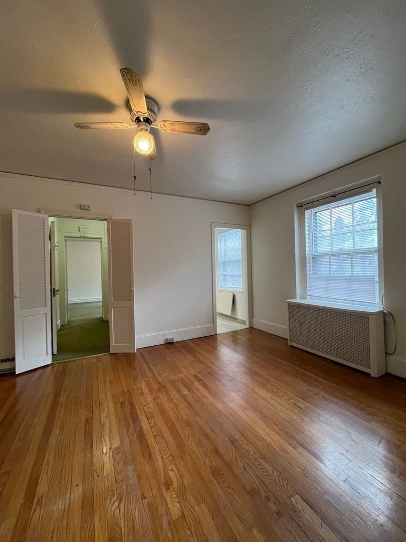 Ithaca Apartment: 100 W Buffalo St