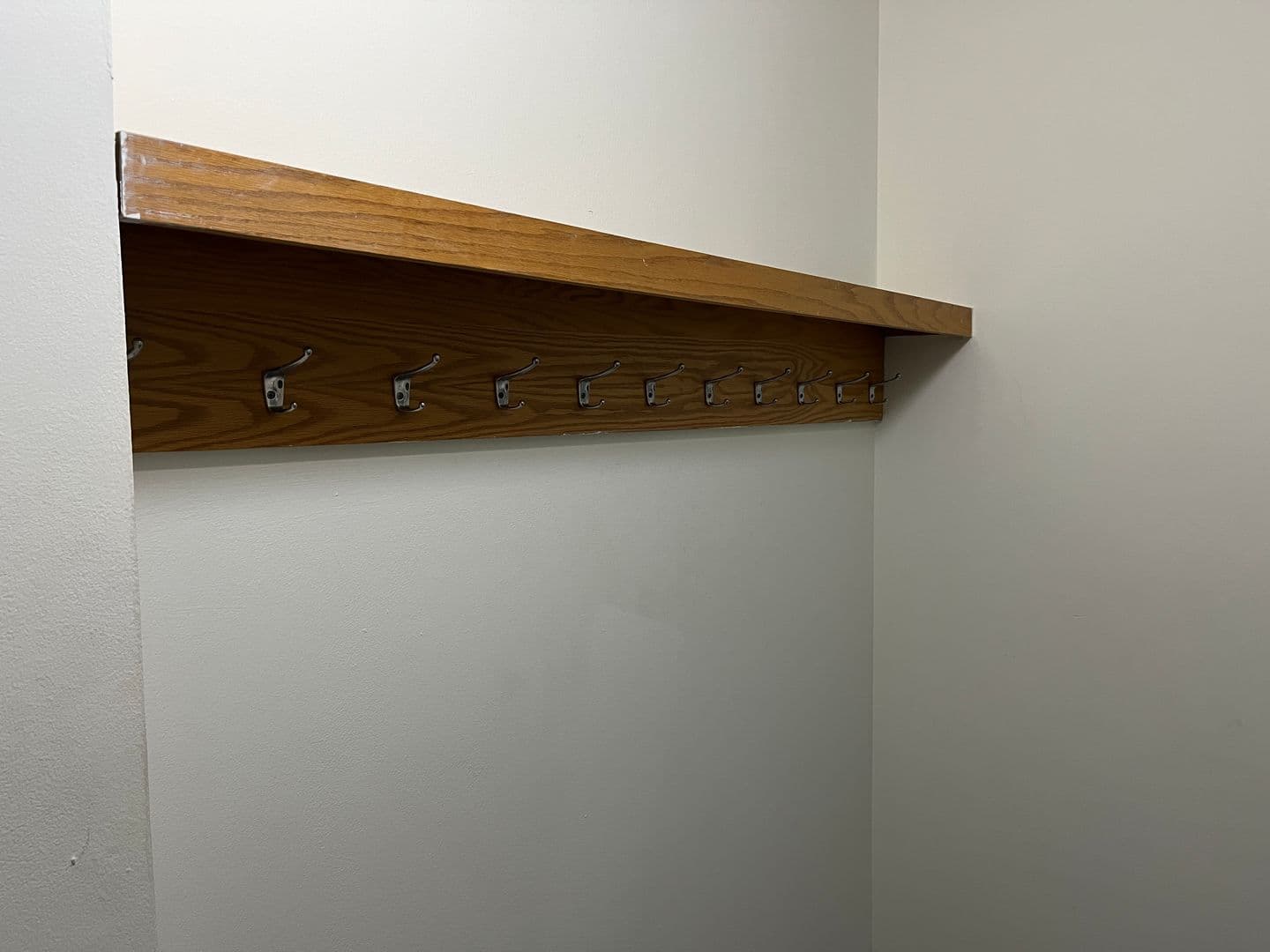 Ithaca Apartment: 110 Dryden Rd