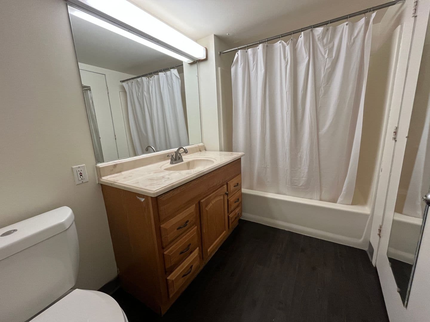 Ithaca Apartment: 110 Dryden Rd