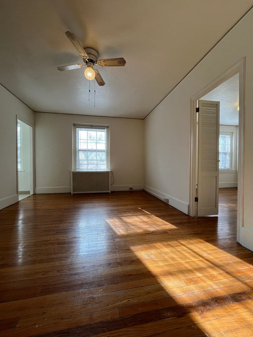Ithaca Apartment: 100 W Buffalo St