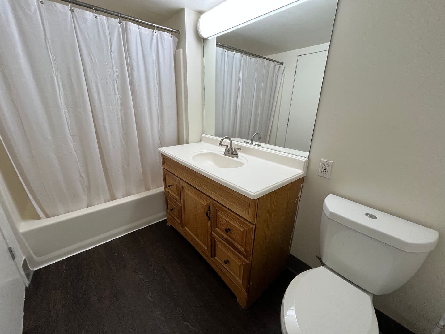 Ithaca Apartment: 110 Dryden Rd