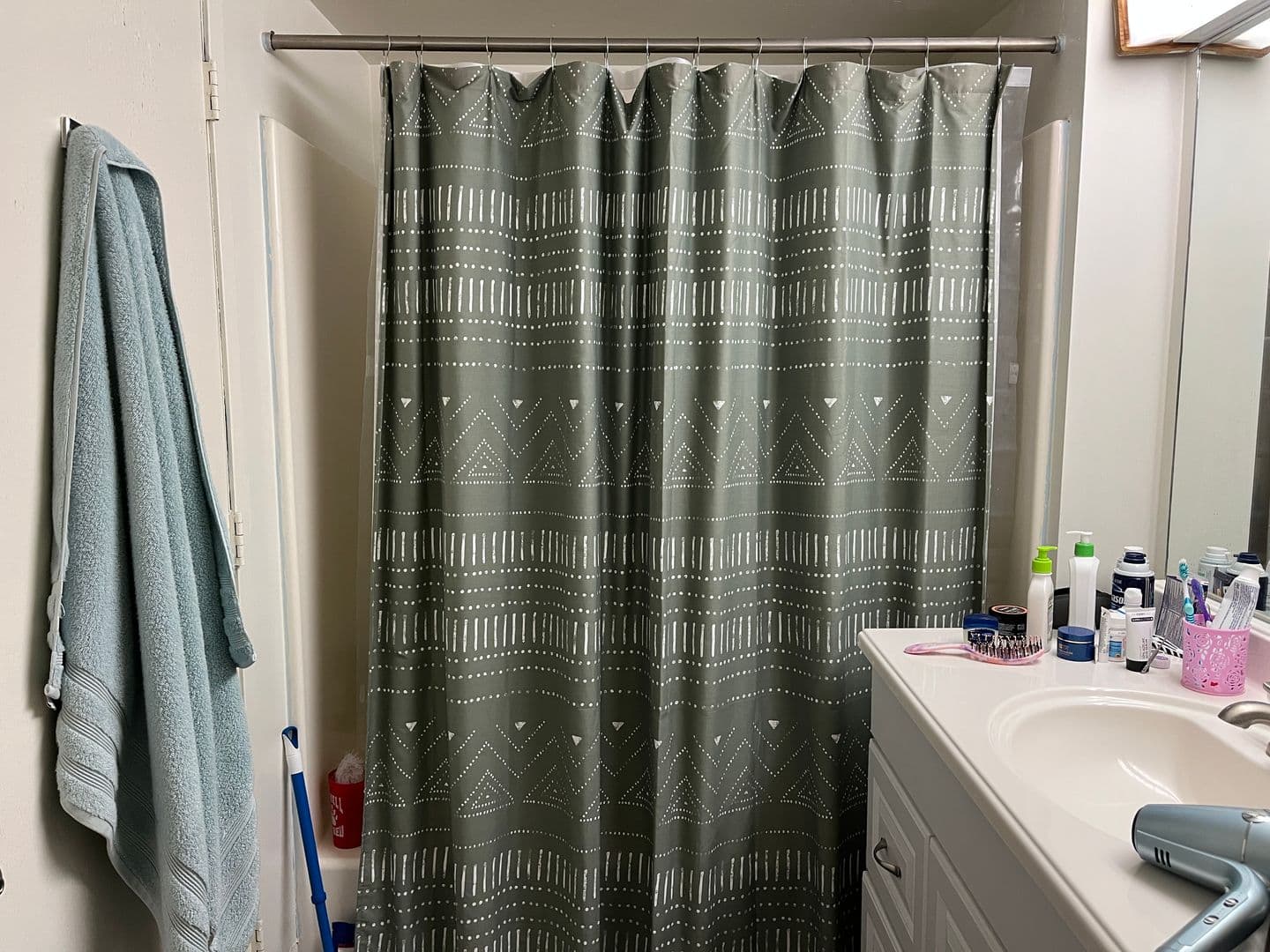 Ithaca Apartment: 110 Dryden Rd