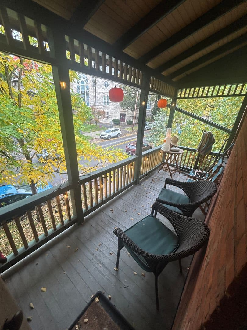 Ithaca Apartment: 321-323 N Tioga St