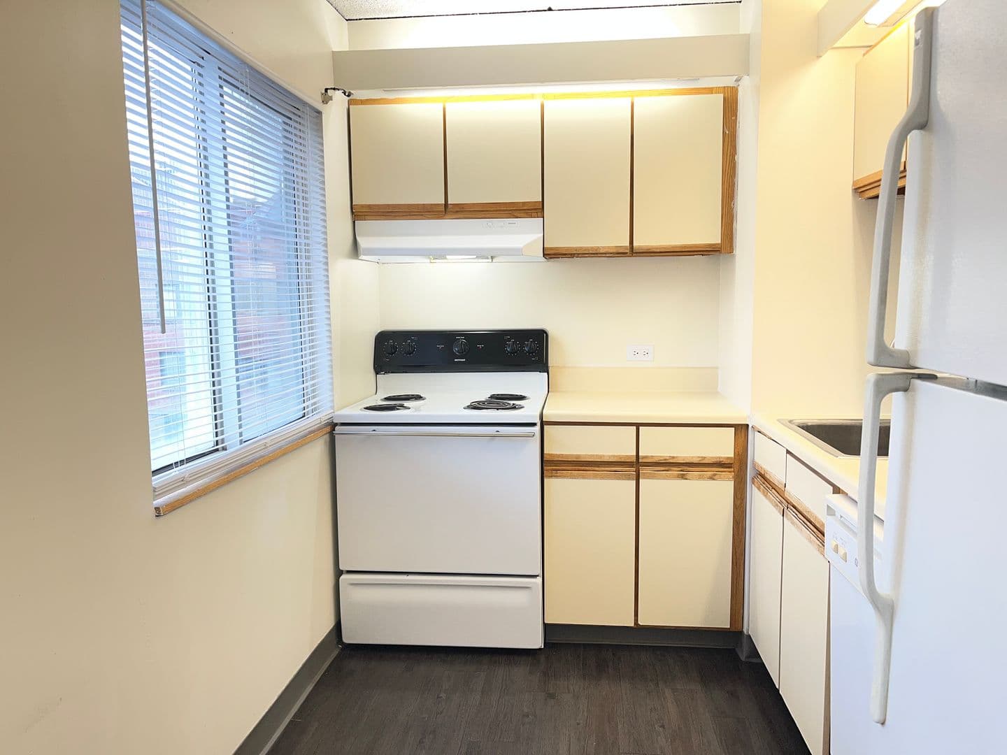 Ithaca Apartment: 110 Dryden Rd